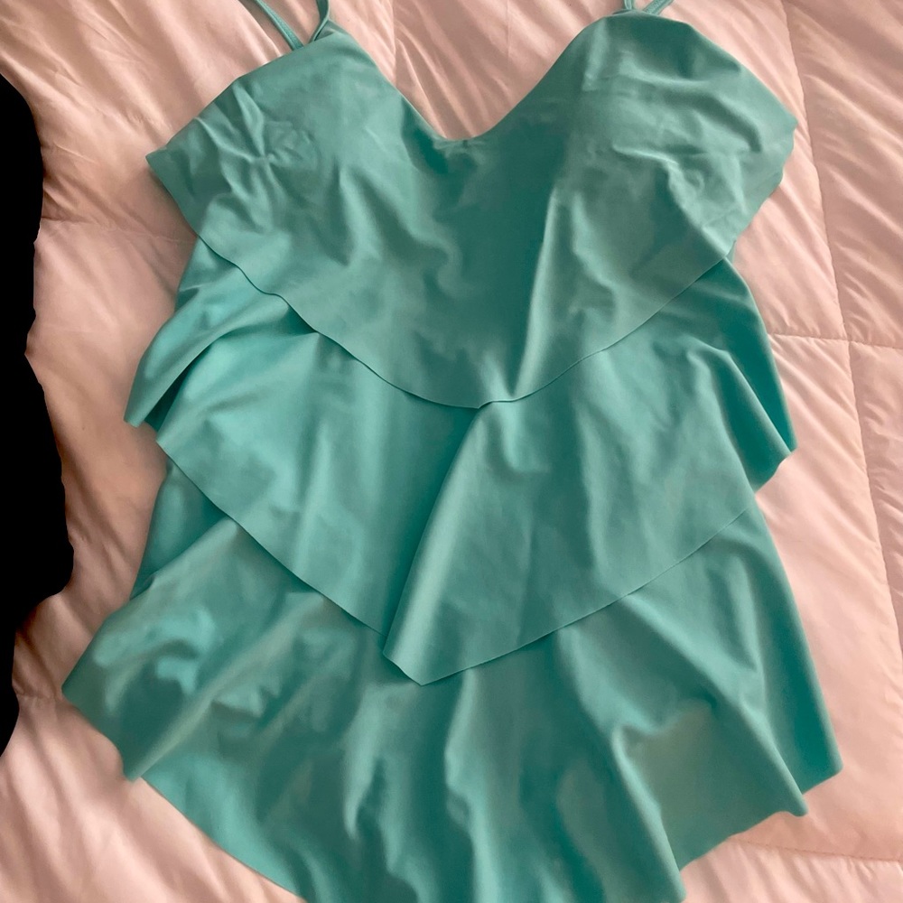 Chicsoul bathing suite. Size XXL. Very flattering. Paid $44 new asking $25